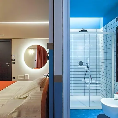 Hotel Western Dimora Del Monaco 4*