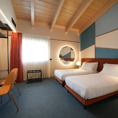 Western Dimora Del Monaco 4* Matera