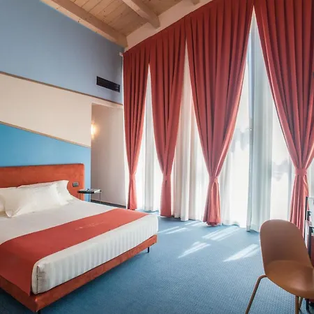 Hotel Western Dimora Del Monaco Matera